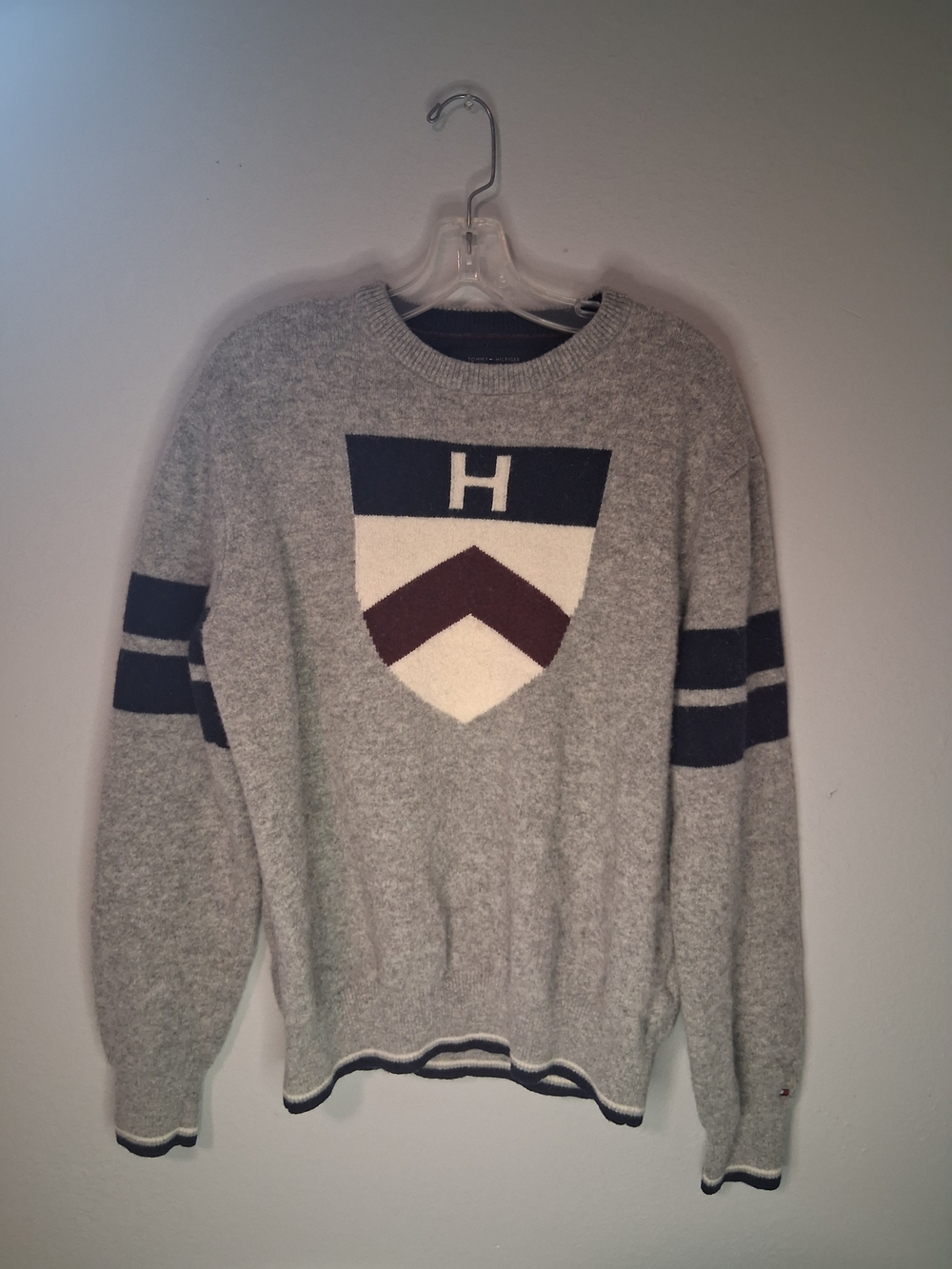 Tommy Hilfiger Mens XL Lambswool Sweater Gray Crest Logo Knit Pullover